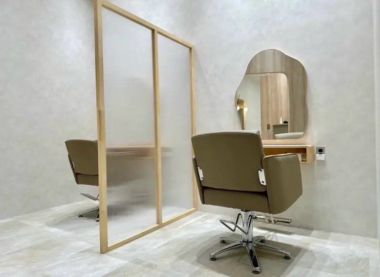 全席個室美容室 Zina 十条 髪質改善＆トリートメントの内観・外観2