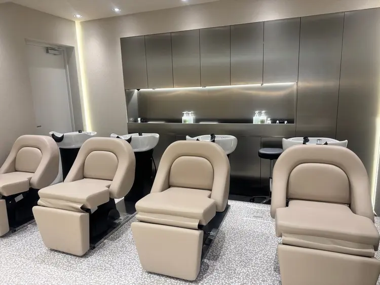 SALOWIN池袋 EAST 3Fの内観・外観3