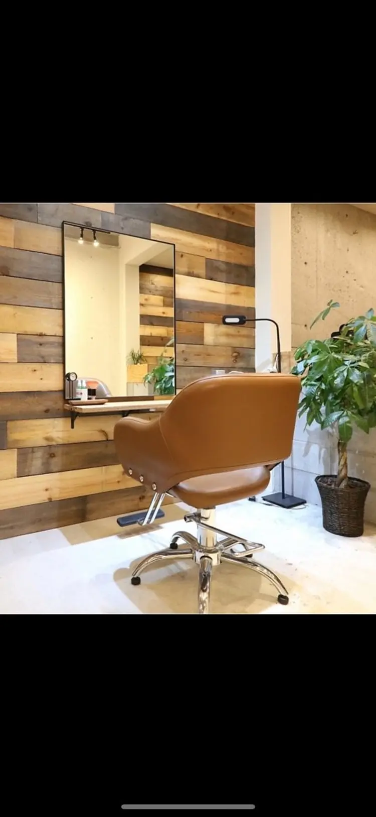 hair make FeeL【ヘアーメイクフィール】の内観・外観1