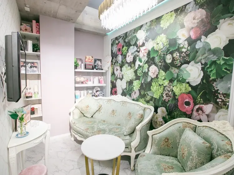 ラプンツェルサロンの内観・外観2