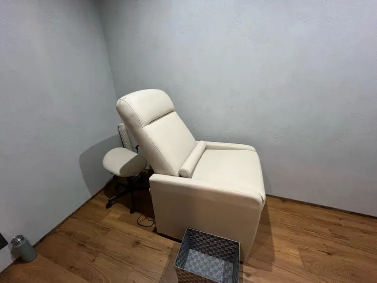 ちょっきん&ぱーまひらのの内観・外観3