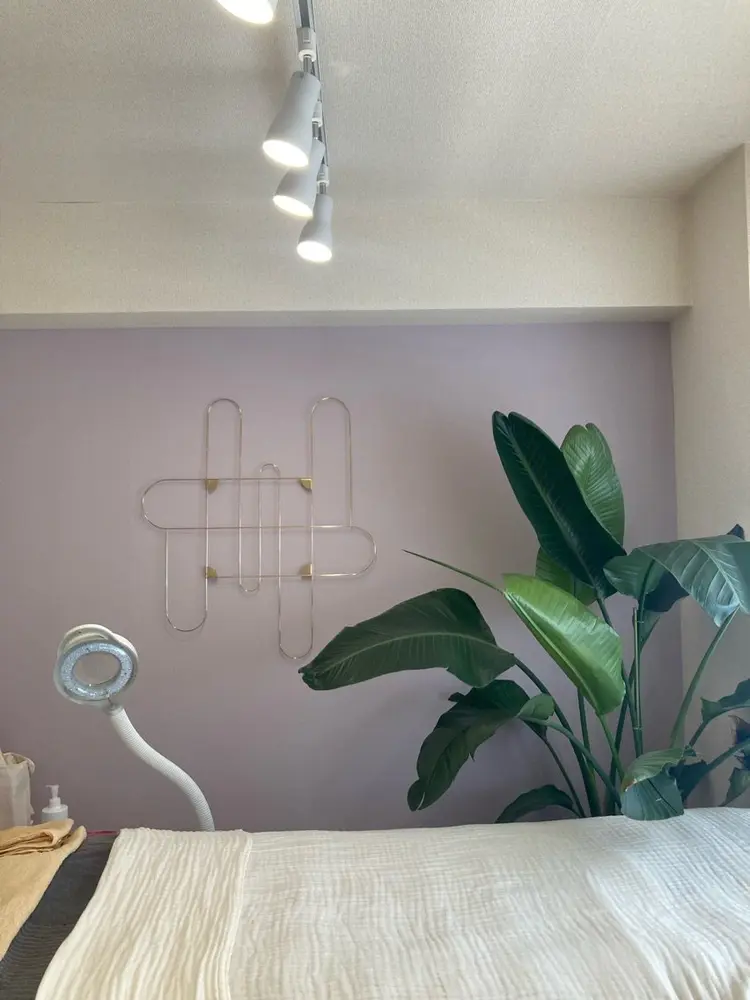 毛穴・シミ専門店MeMe多治見店の内観・外観1