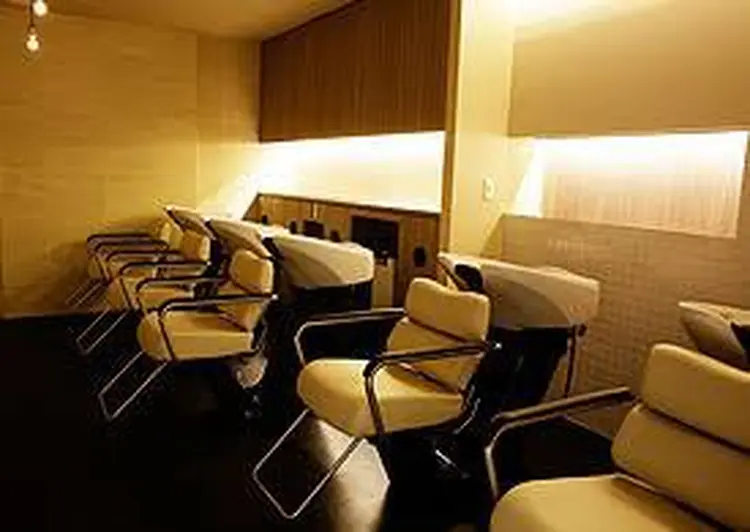 apish  AOYAMAの内観・外観2