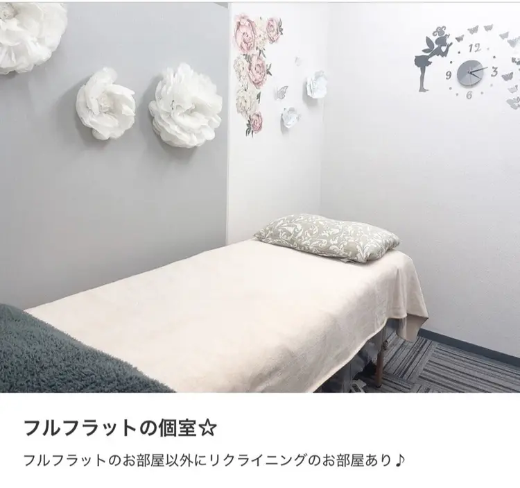 まつげ＆眉サロン　a la mode　樟葉店の内観・外観2