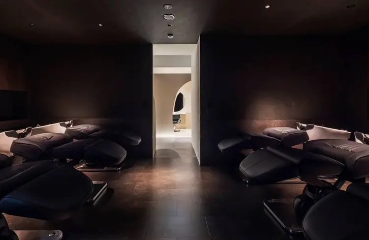 GO TODAY SHAiRE SALON 横浜Mareの内観・外観3