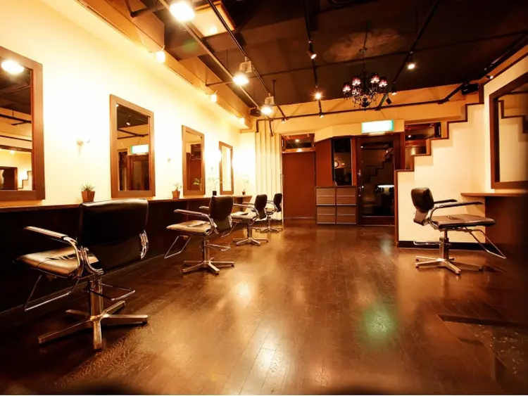 Logicの内観・外観1