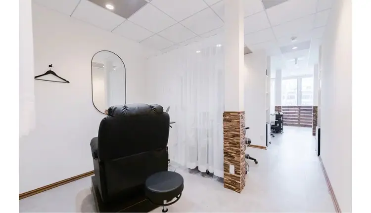 プラスエイト渋谷店の内観・外観1