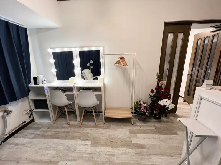 MESECONDの内観・外観2