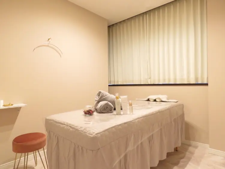 【バストアップ専門店】Luxury  Salon Ti Amo（ティアモ）の内観・外観3