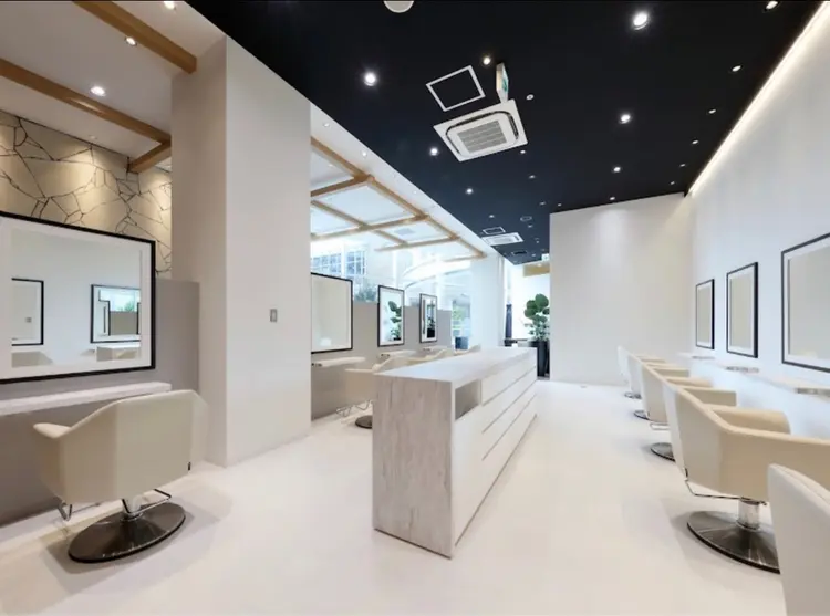 k-twoあべのキューズモール店の内観・外観2