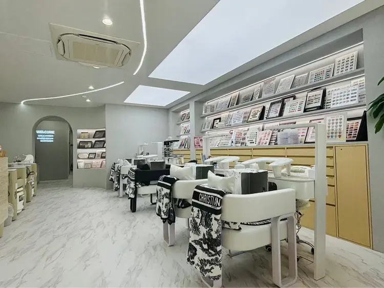 THE ONE 栄店の内観・外観3