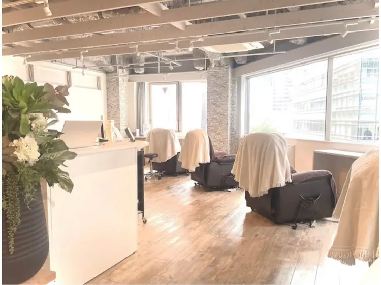 eyelash salon RACOTAの内観・外観1