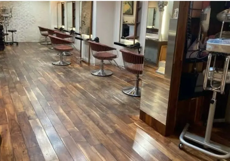 HAIR ＆ MAKE Seek　八王子の内観・外観2