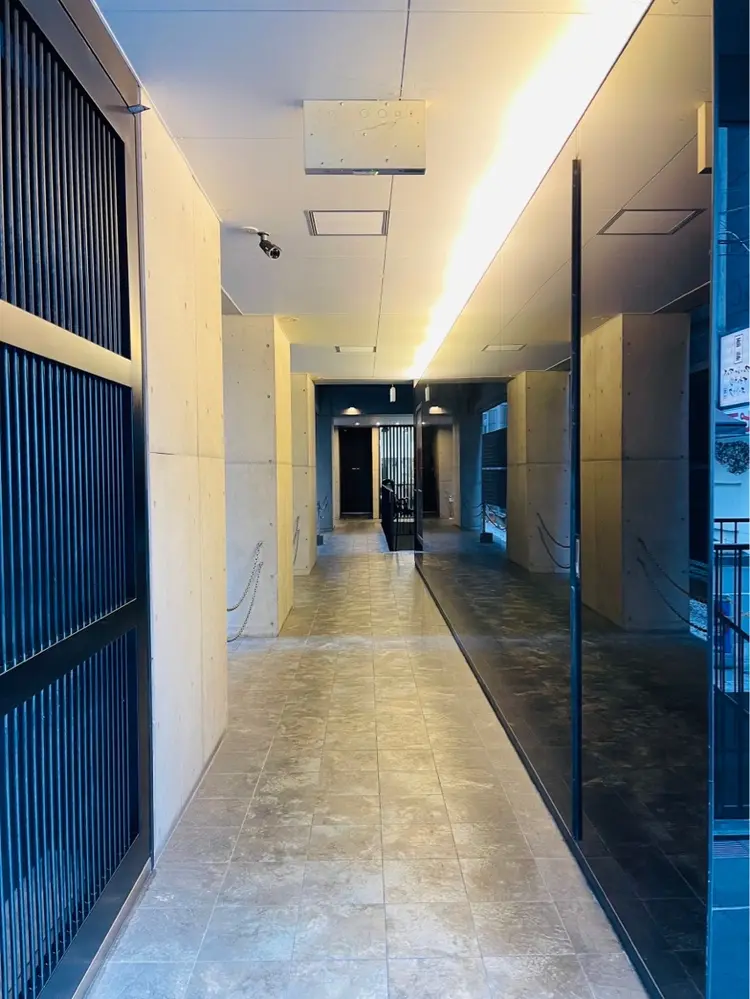 F'sLoungeの内観・外観3