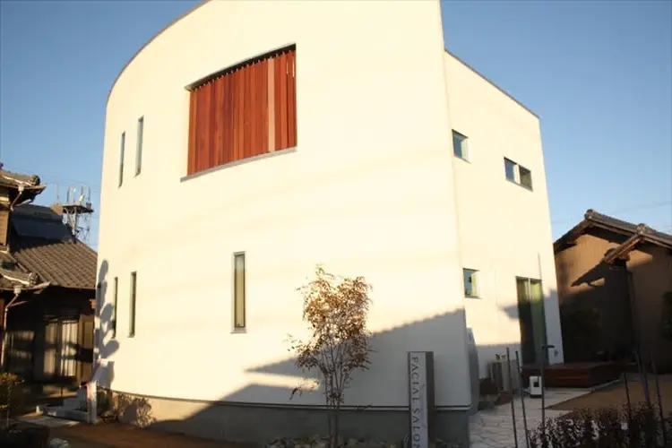 メナードフェイシャルサロン La nanarlaの内観・外観1