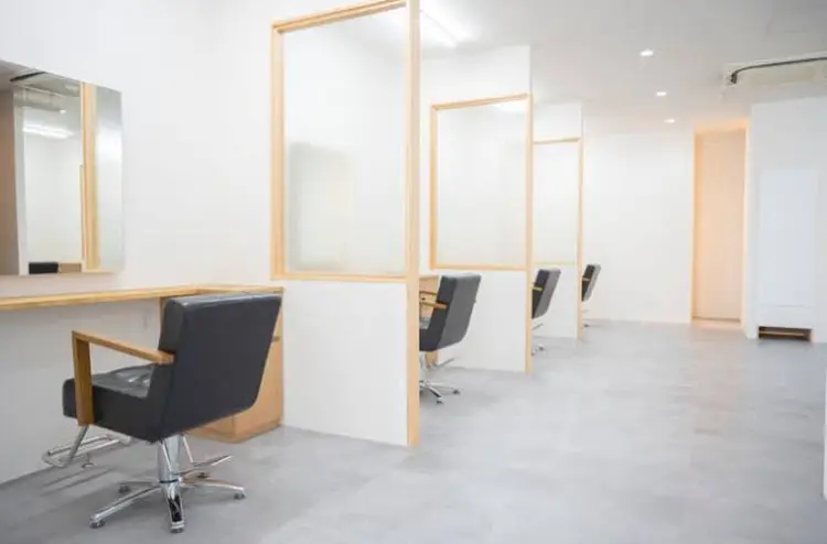 【豊橋・美容室】KIHACO豊橋店の内観・外観2