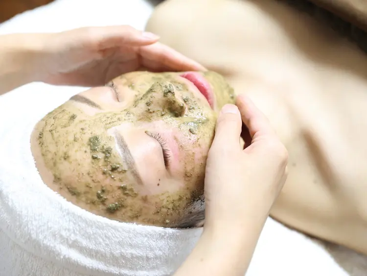 lumiere     肌質改善ハーブピーリング／脱毛サロンの内観・外観3