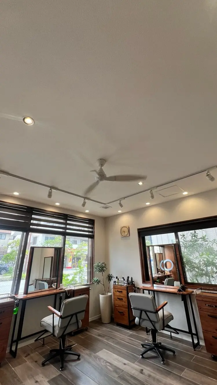 shampoo hair salonの内観・外観1