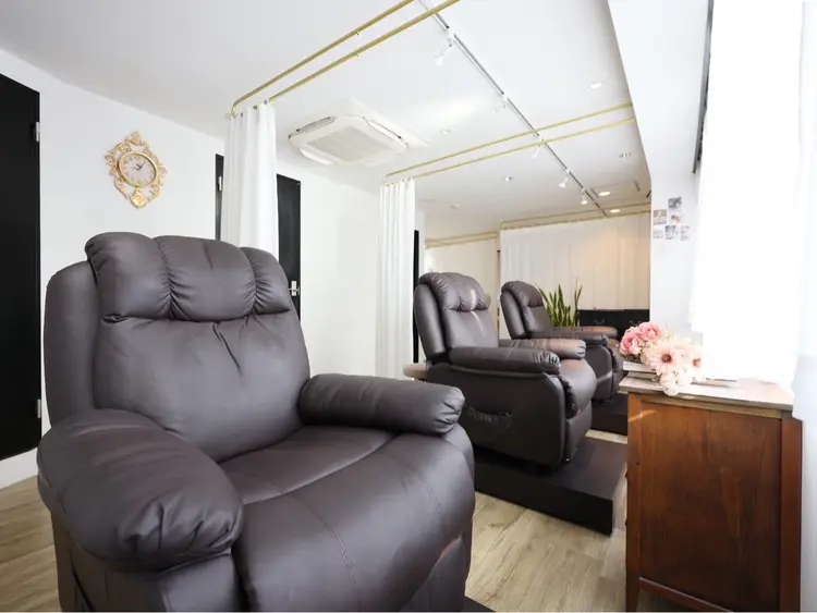 HARP Eyelash&Nailの内観・外観1