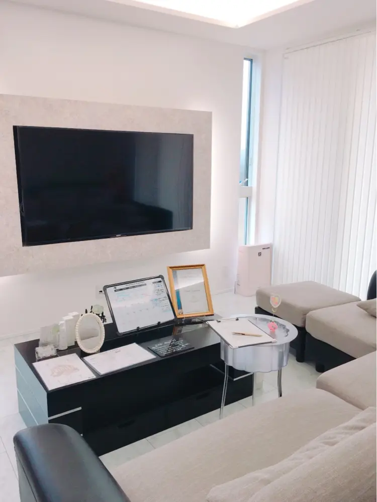 waxing salon fiora(ワクシング サロン フィオラ)の内観・外観2