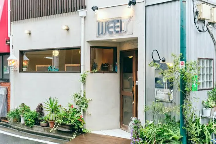 Hair Salon WEEDの内観・外観1