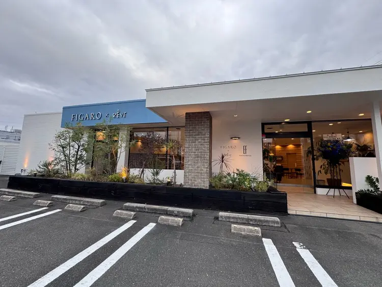 FIGARO×REVEの内観・外観1