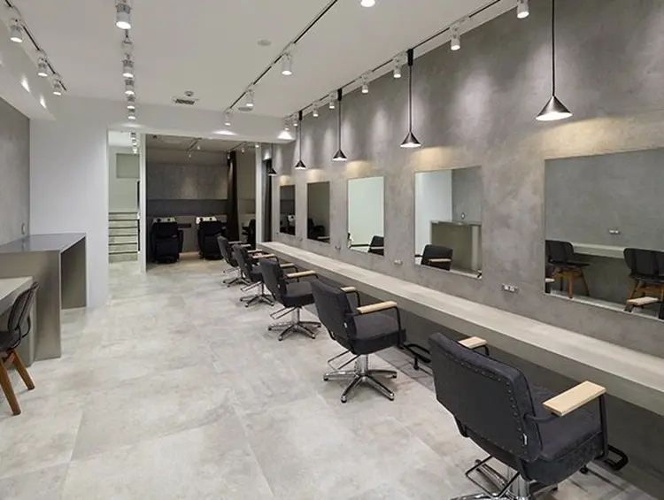 VIVの内観・外観2