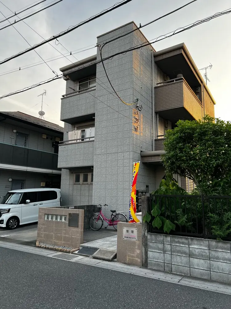 eyelashsalon CREAの内観・外観3