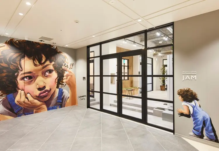 資生堂ビューティーサロン伊勢丹立川店の内観・外観1