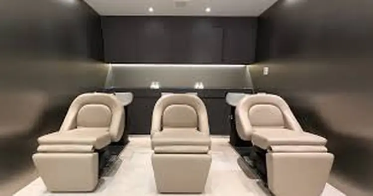 SALOWIN京都河原町Suite店の内観・外観3