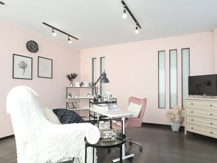 SALON ELVI.の内観・外観1