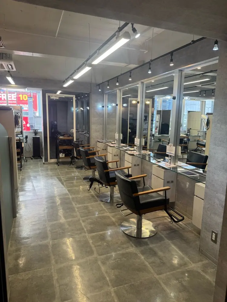 CHARA Chalone池袋店の内観・外観3