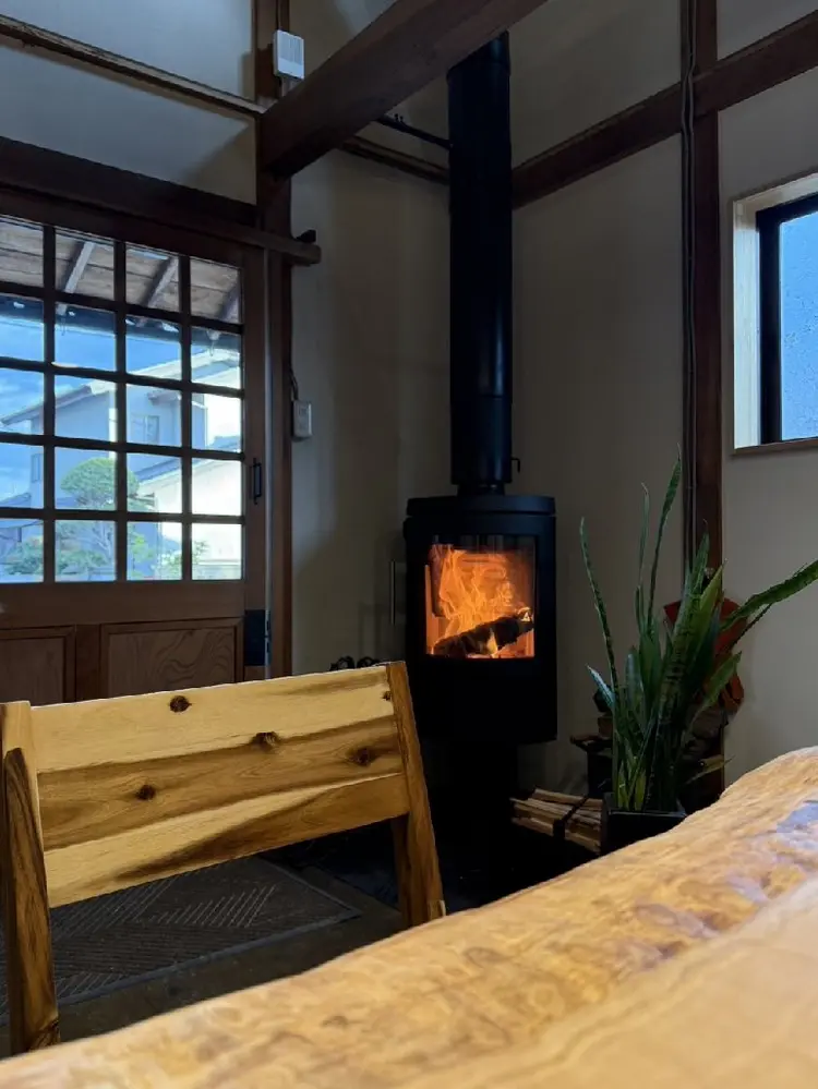 m'の内観・外観2