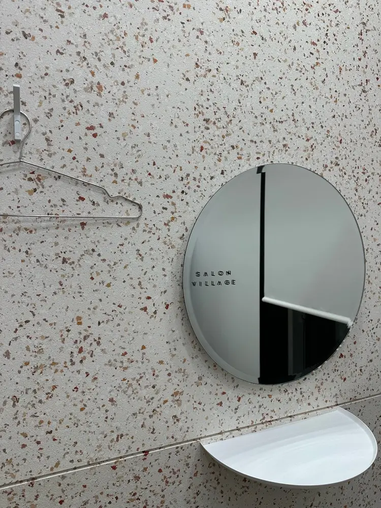 SALON VILLAGE Nakameguroの内観・外観2