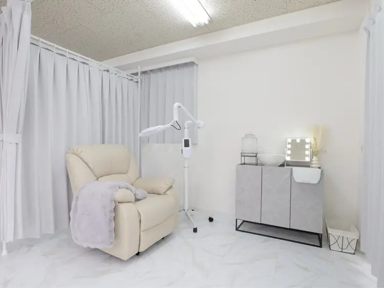 セルフホワイトニングサロンPalet【パレ】の内観・外観1