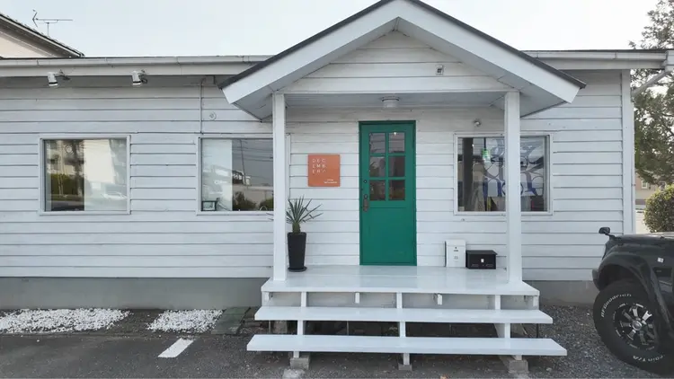 December ISESAKIの内観・外観1