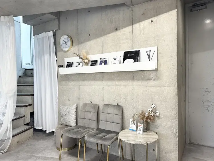 Lumos  nails&eyelashes 北堀江の内観・外観1