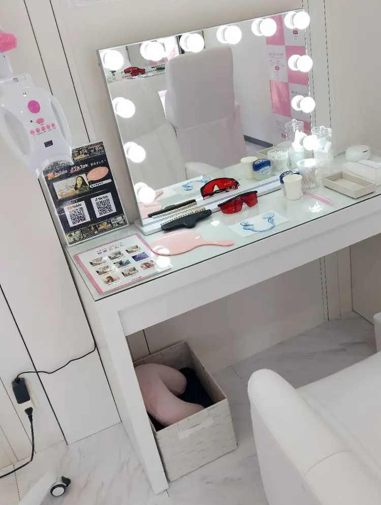 エクシア ホワイト鶴岡店の内観・外観2