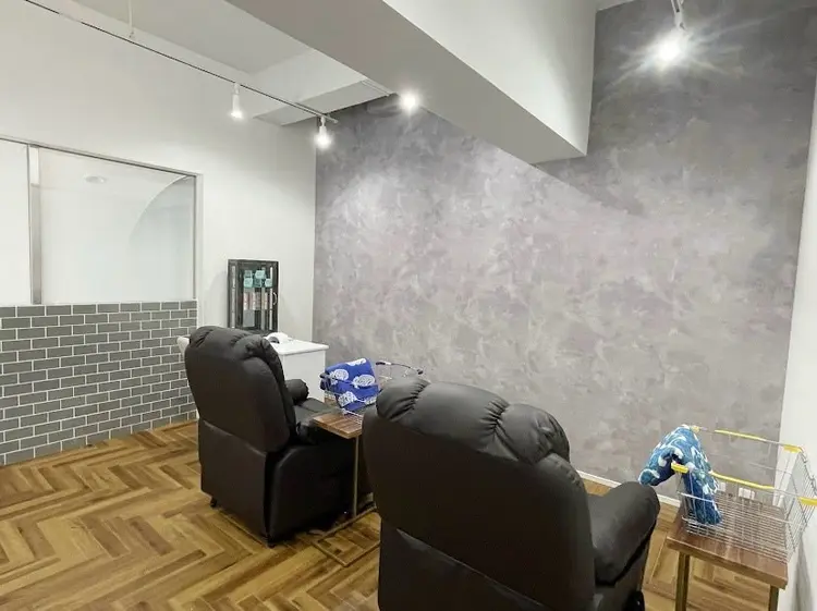 AINYUU池袋店の内観・外観3