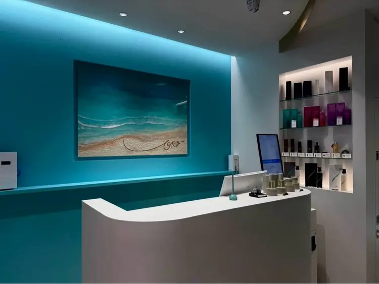 ORO塚口店の内観・外観1