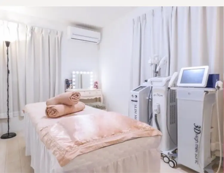 solo tu  salon MANAの内観・外観1