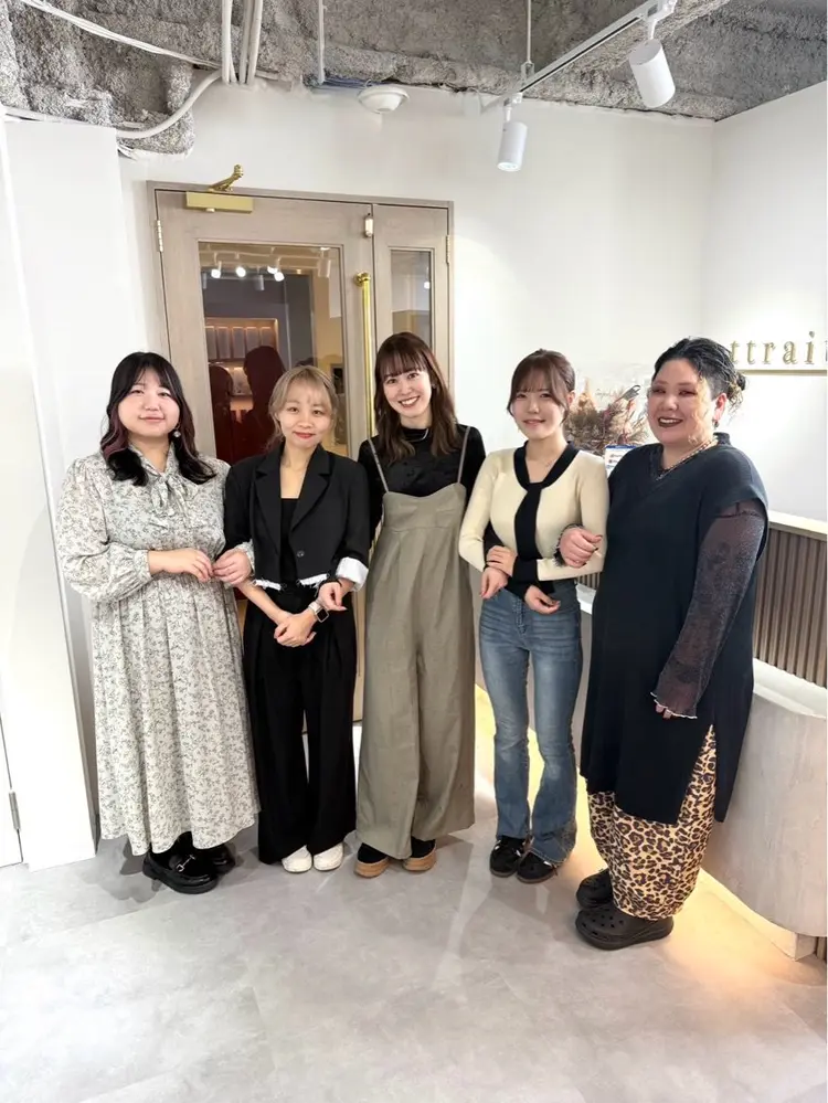 attrait 梅田店【アトレ】の内観・外観3