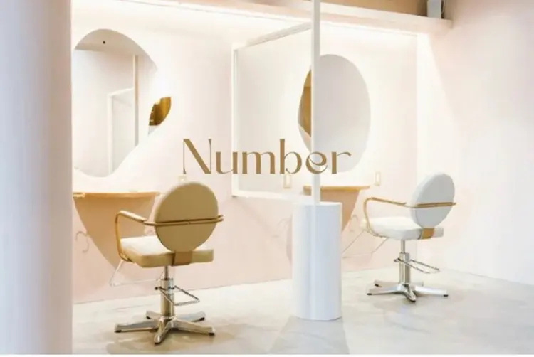 Number博多店の内観・外観1