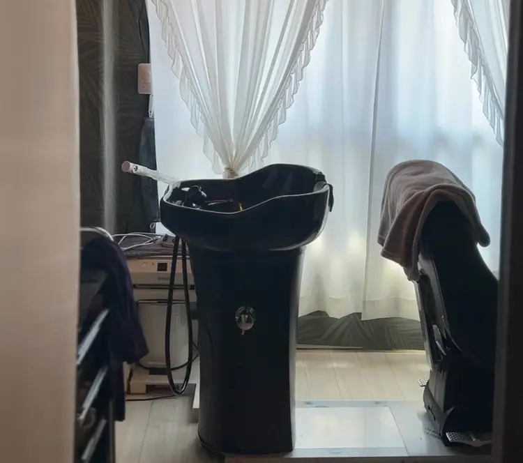 salon  de  OJASの内観・外観3