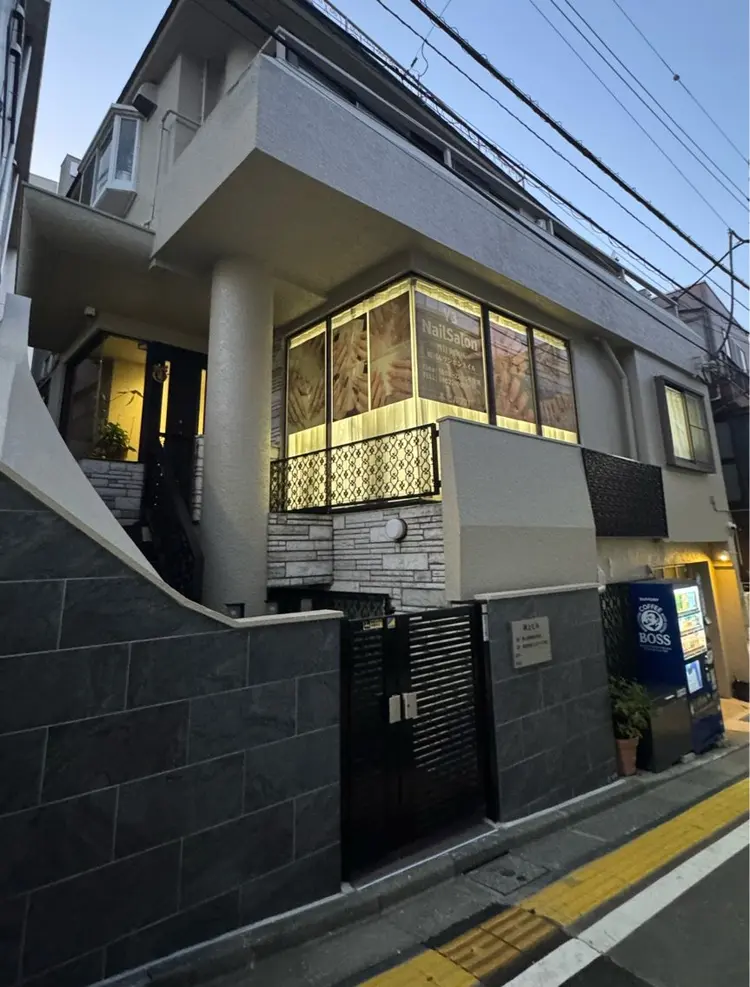 Y3 Nail Salonの内観・外観3