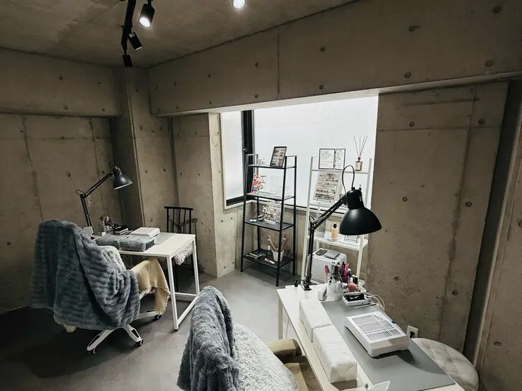 nail salon mumeiの内観・外観1