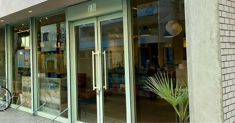 Uni eyelash&eyebrowsalonの内観・外観1