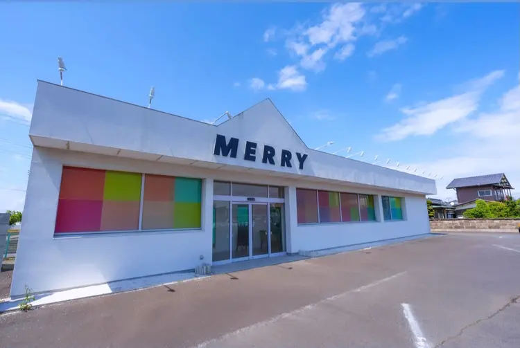 MERRYの内観・外観1