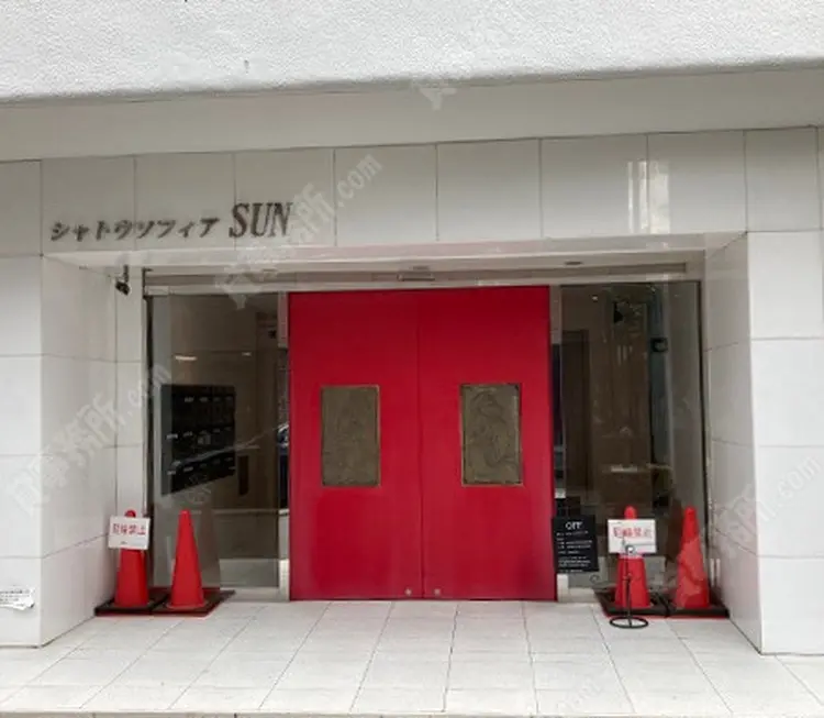 Trico Antiqueの内観・外観2