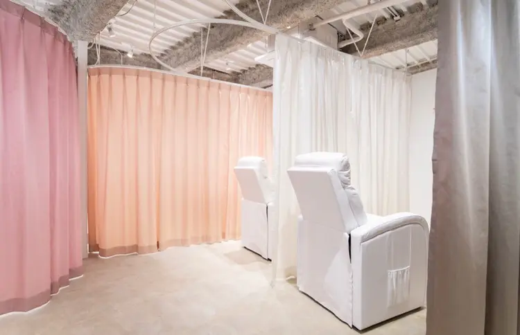 eyelash salon Due by CreBiAの内観・外観1